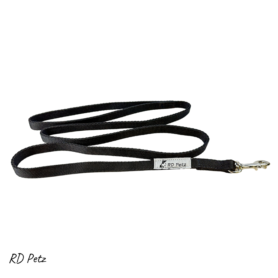 Black color extra small size lead for dog