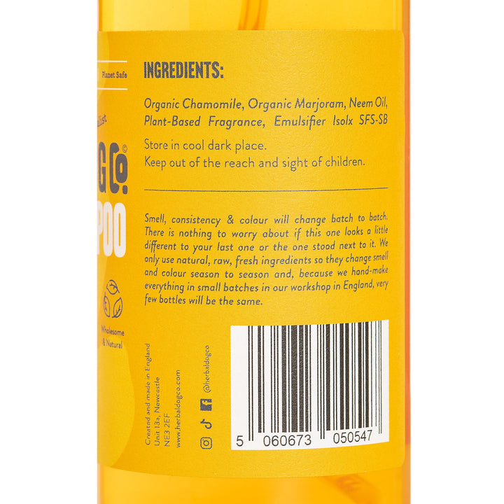 Ingredients of orange and bergamot dry shampoo 